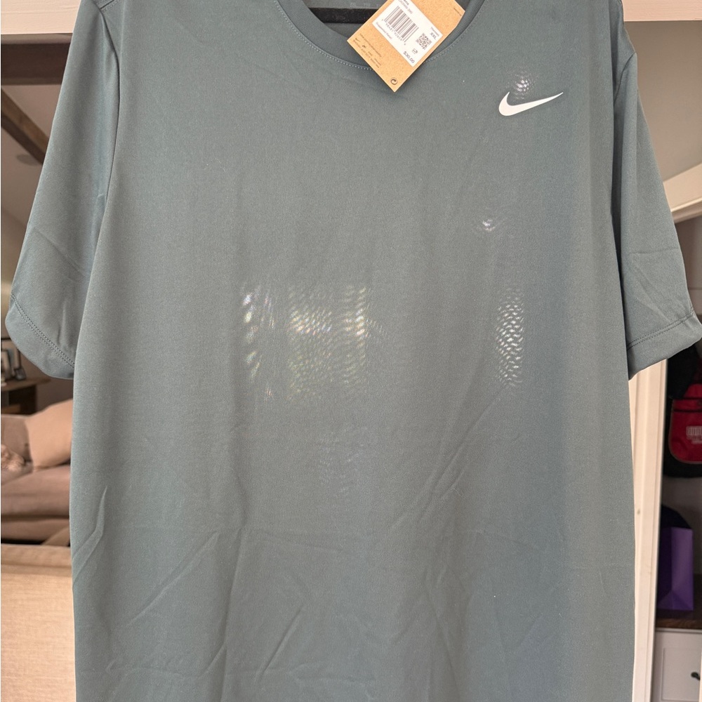 Nike Men's Short Sleeve Crew Tee in Slate Green
